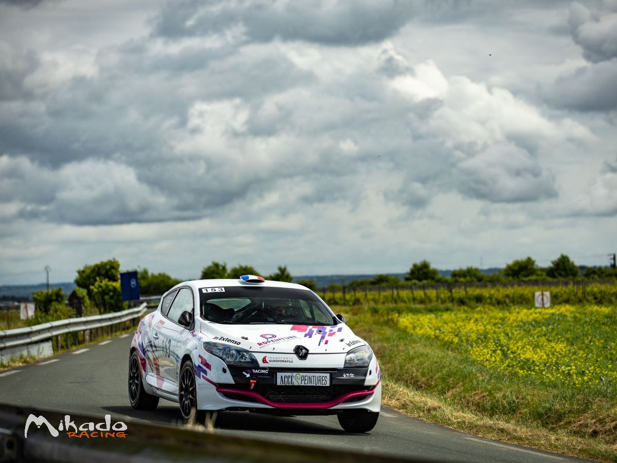 Megane 3 RS N4 (SONAS n°19) – photo 3 sur 6