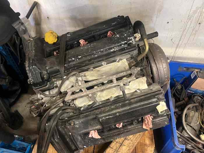 Moteur 2,9l cosworth complet pistons e...