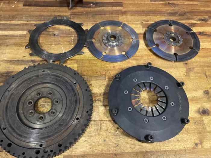 Volant moteur + embrayage bi disques pour Clio s16 williams 0