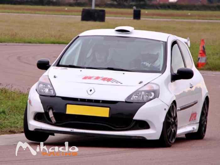 Clio 3 cup X85