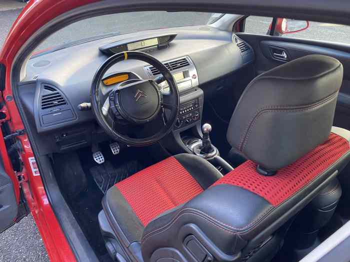 Citroen C4 VTS 2.0 16v 143cv by Loeb série limitée 3