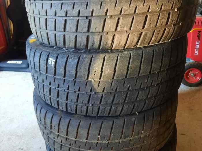 Pneus 18 michelin 0