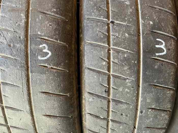 Pneus Michelin H30. en 16 3