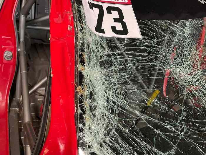 Caisse c2 R2 max accidenté 4