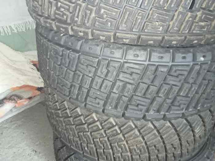 Pneus terre Michelin 15 pouces 0