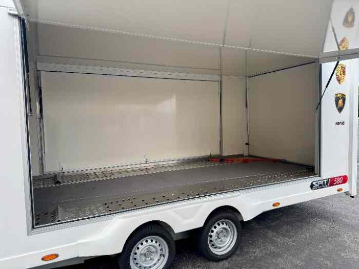 Remorque fermée porte voiture 4
