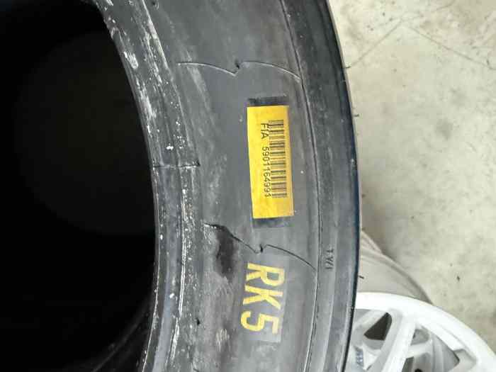 4x Pirelli RK5 Neufs 215 45 r17 1