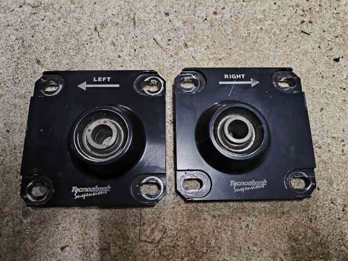 Coupelles rotulées Saxo challenge 106 S16