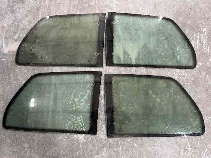Custodes Peugeot 106 0