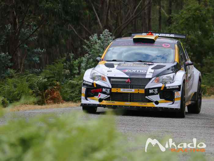 Mitsubishi Mirage Proto – photo 2 sur 3