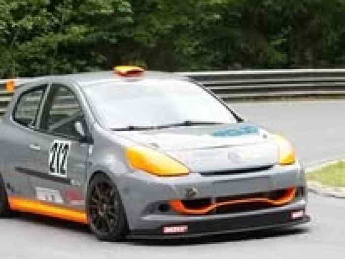 Renault clio 3 Cup EVO 1