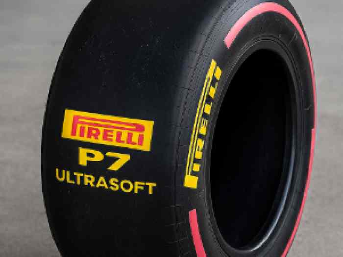 Cherche : PIRELLI P7 ULTRASOFT ou AVON A92 Soft 0