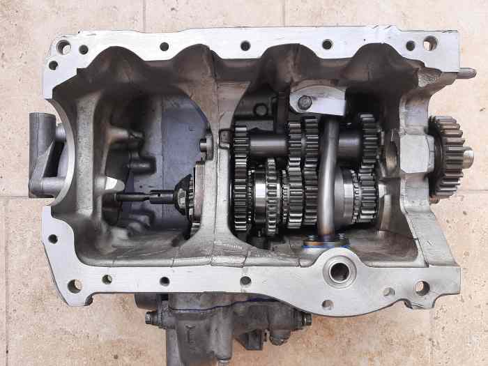 Moteur 1380 neuf boite taille droite austin mini cooper 1
