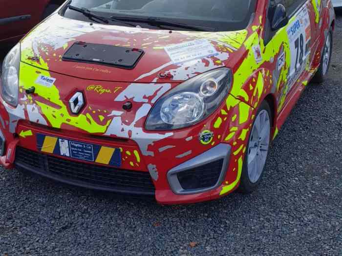 twingo r1 2