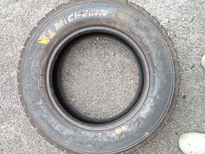 Pneus terre Michelin 15 pouces 1