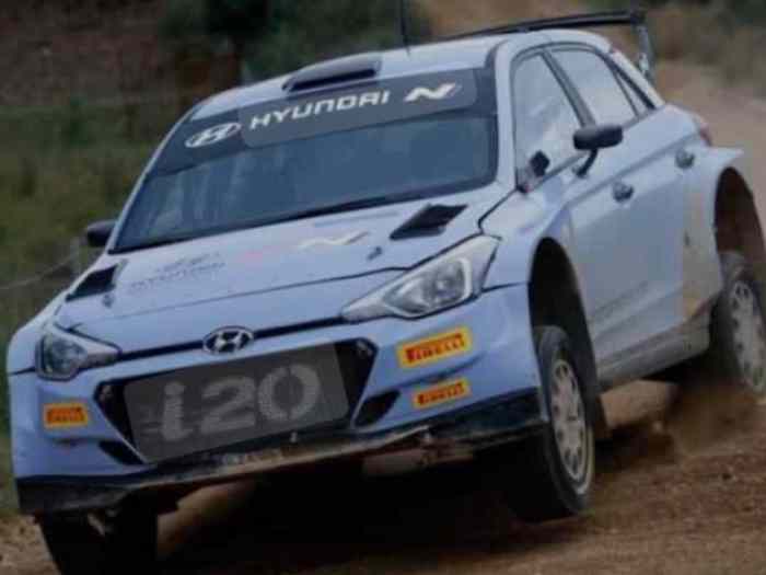 HYUNDAI I20 R5