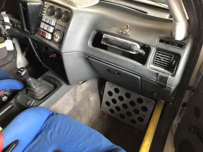 SIERRA COSWORTH 4x4 GN VHC 3