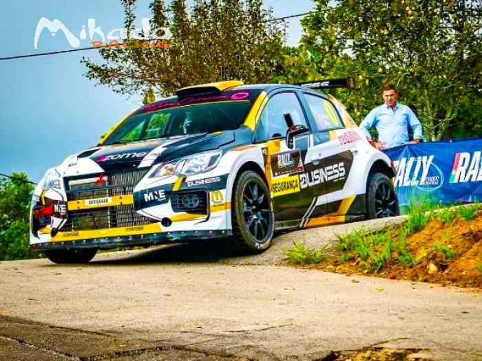 Mitsubishi Mirage Proto