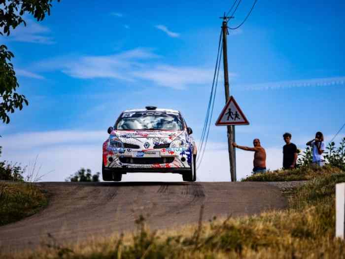 Clio 3 rs top f2014 1