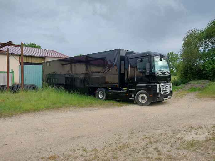 URGENT A SAISIR TRACTEUR + SEMI-REMORQ...
