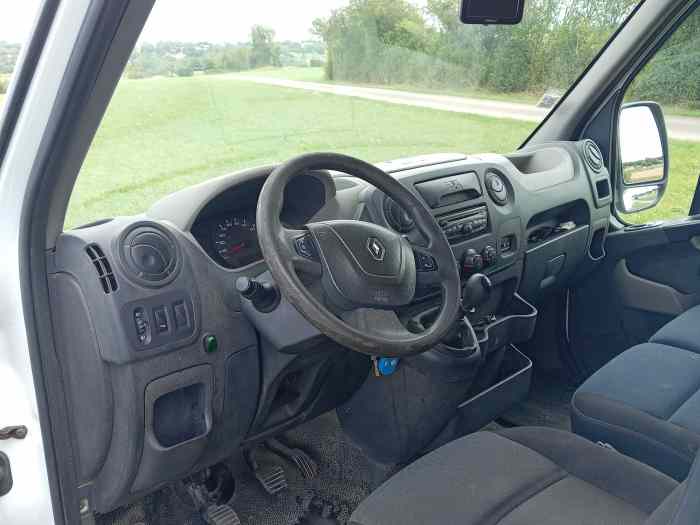 Master 3 dci 150cv 7places de 2012 205000kms 4