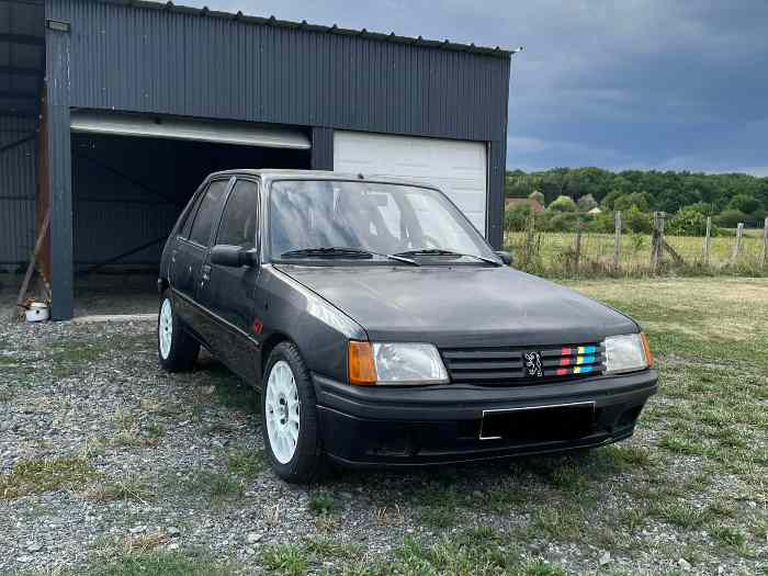 Vends 205 gt préparée piste / trackday 0