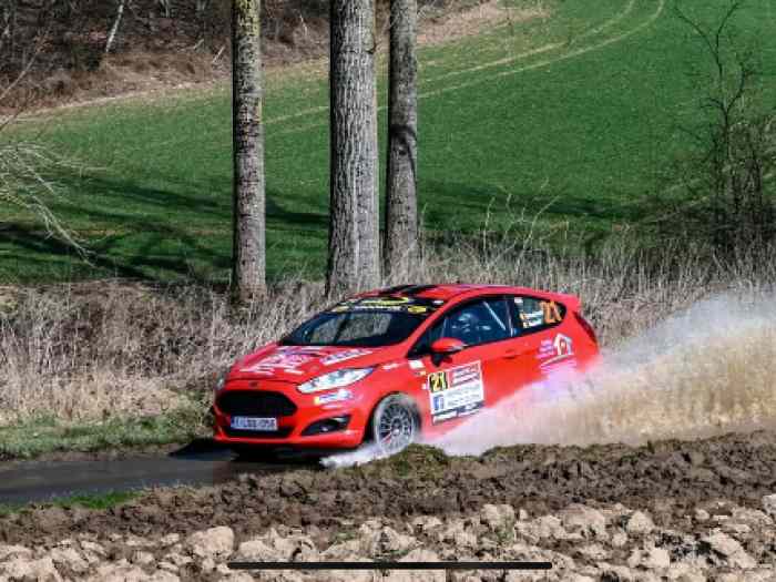 Ford fiesta r2t 3