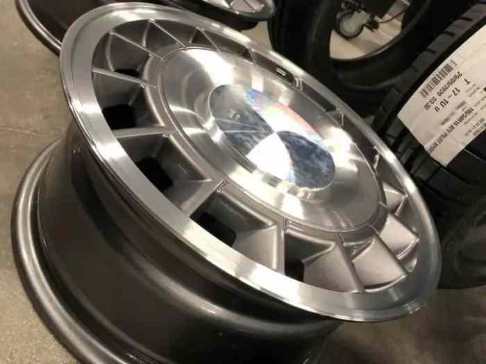 JANTES TURBINE CLIO 16 S AVEC PNEUS MICHELIN S3 NEUFS 1
