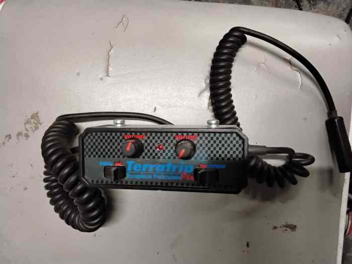 Boitier intercom TERRATRIP PLUS NEUF 1