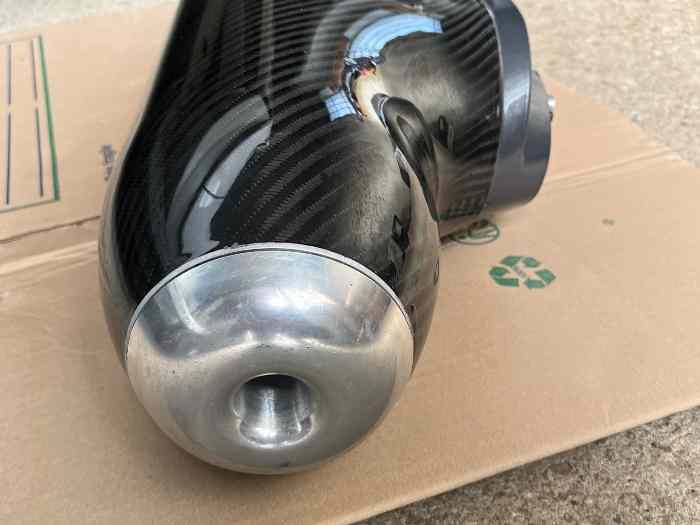 Pipe d’admission 1