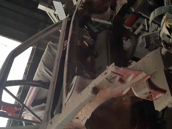 Peugeot 106 caisse + arceau 2