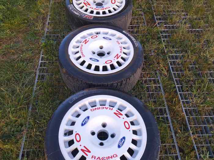 Ford Cosworth 0