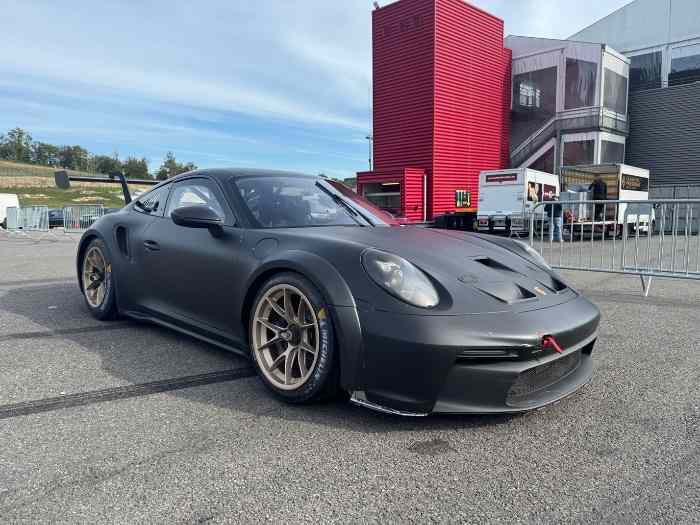 PORSCHE 992 GT3 CUP 2024 5