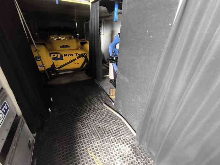 Volvo FL24O - 3 race cars transporter 3