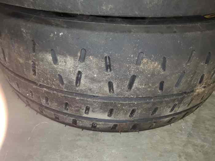 Pneus Pirelli195/50/15 RKW7A 4