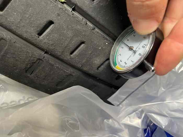 Pneus Pirelli RK7 15 pouces 2025 0