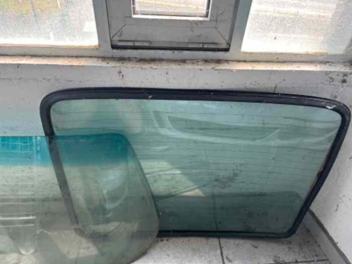 Ensemble pare-brise et lunette arrière Porsche 911 SC 0