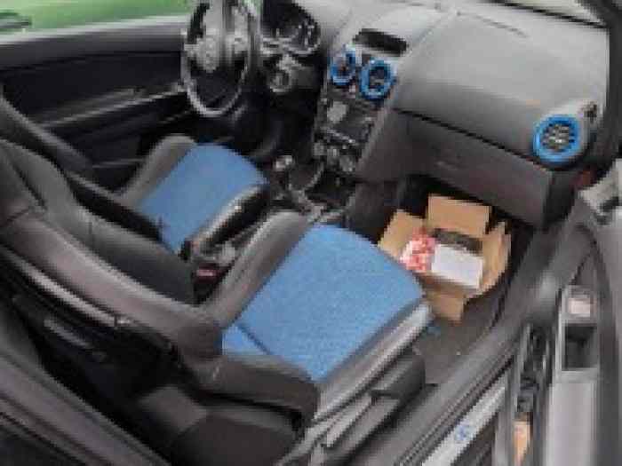 Opel corsa OPC 3