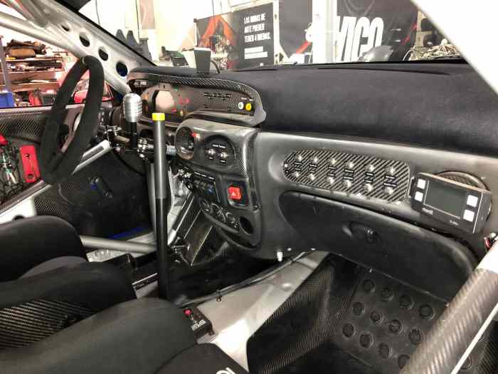 RENAULT MAXI MEGANE EVO2 #81 4