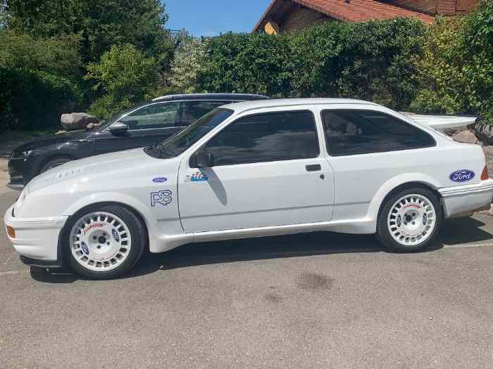 FORD SIERRA COSWORTH RS 1986 URGENT 3