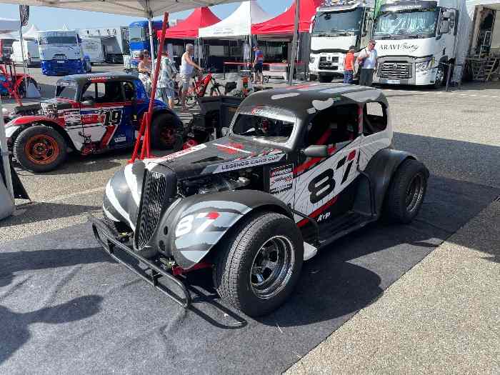 Legend car