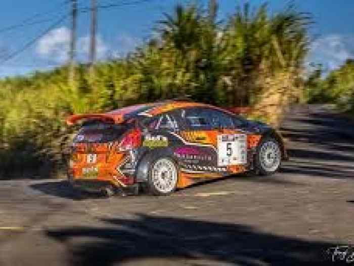 A VENDRE FORD FIESTA MKI RALLYE 2 1