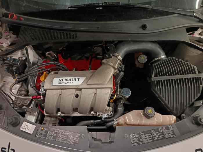 Clio 3 cup x85 2