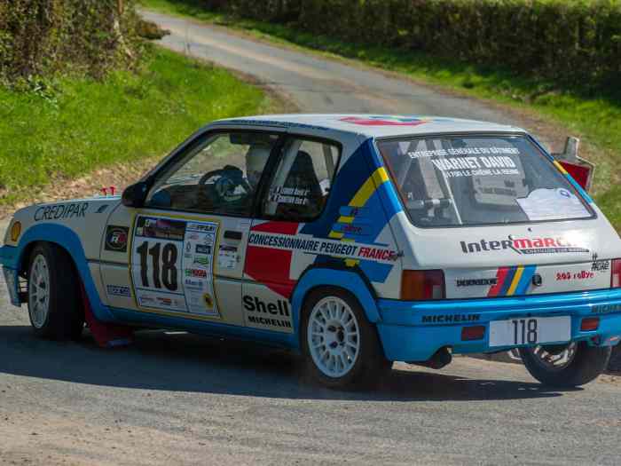 205 rallye top gra