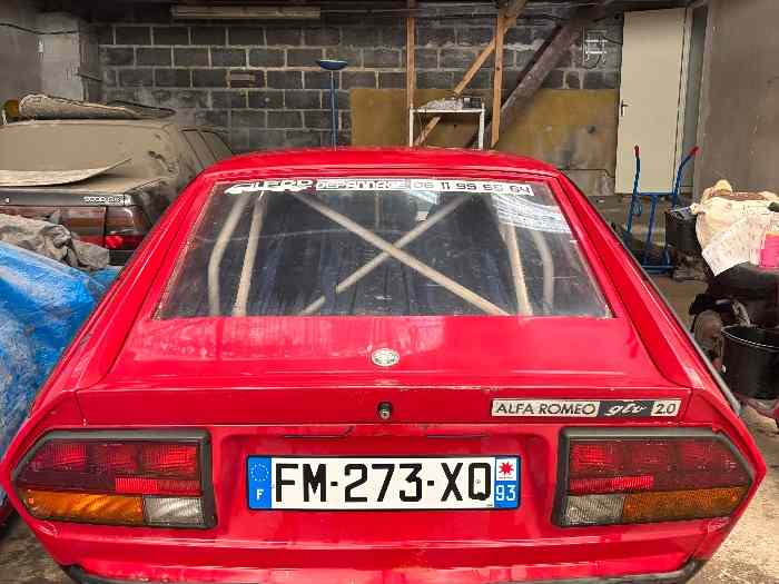 Véhicule à vendre : Alfa Romeo AlFetta GTV 1