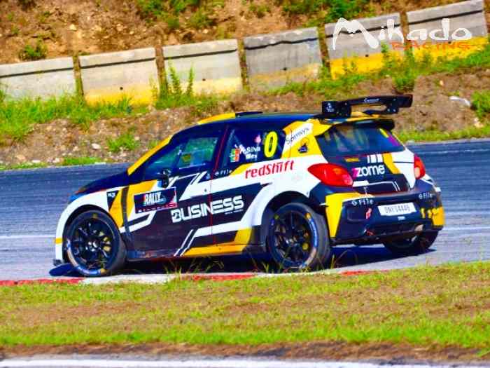 Mitsubishi Mirage Proto