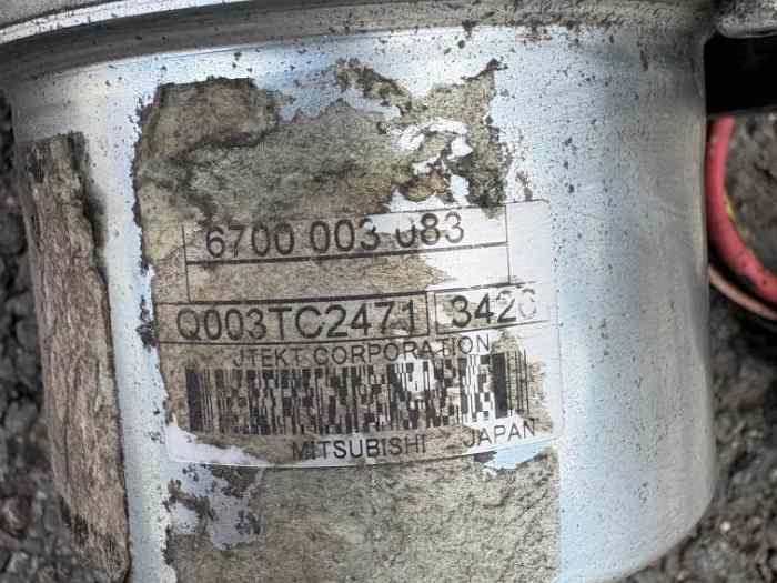 Pompe de direction 3