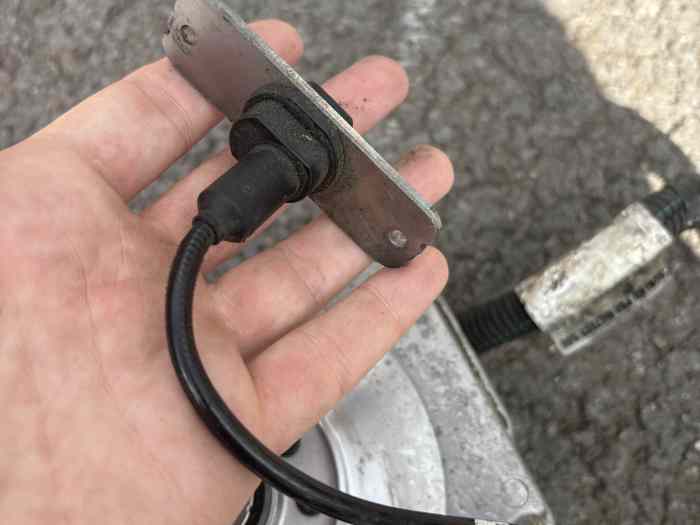 Pompe de direction 4