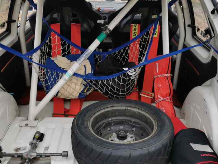 Peugeot 205 1.3 rallye ex coupe inter club pts 4