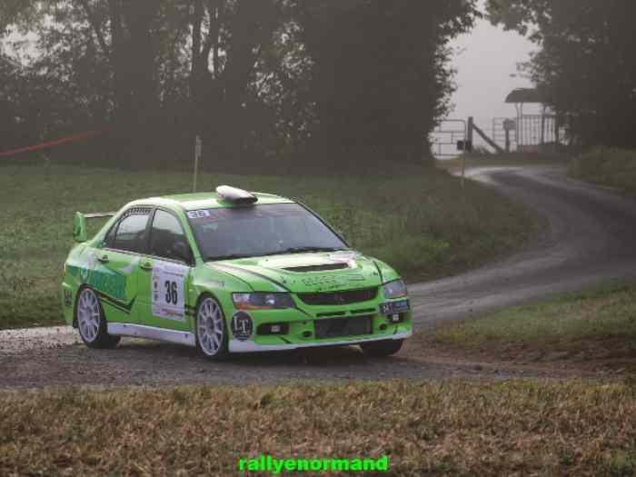 Mitsubishi evo 9 top A8 2